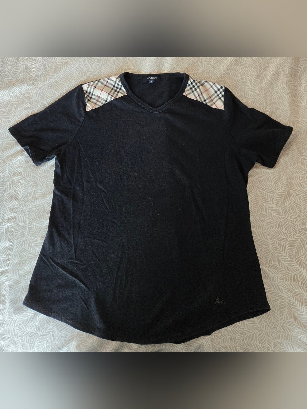 BurberryBlack Womens V-Neck Shirt with Plaid Shoulder Panels